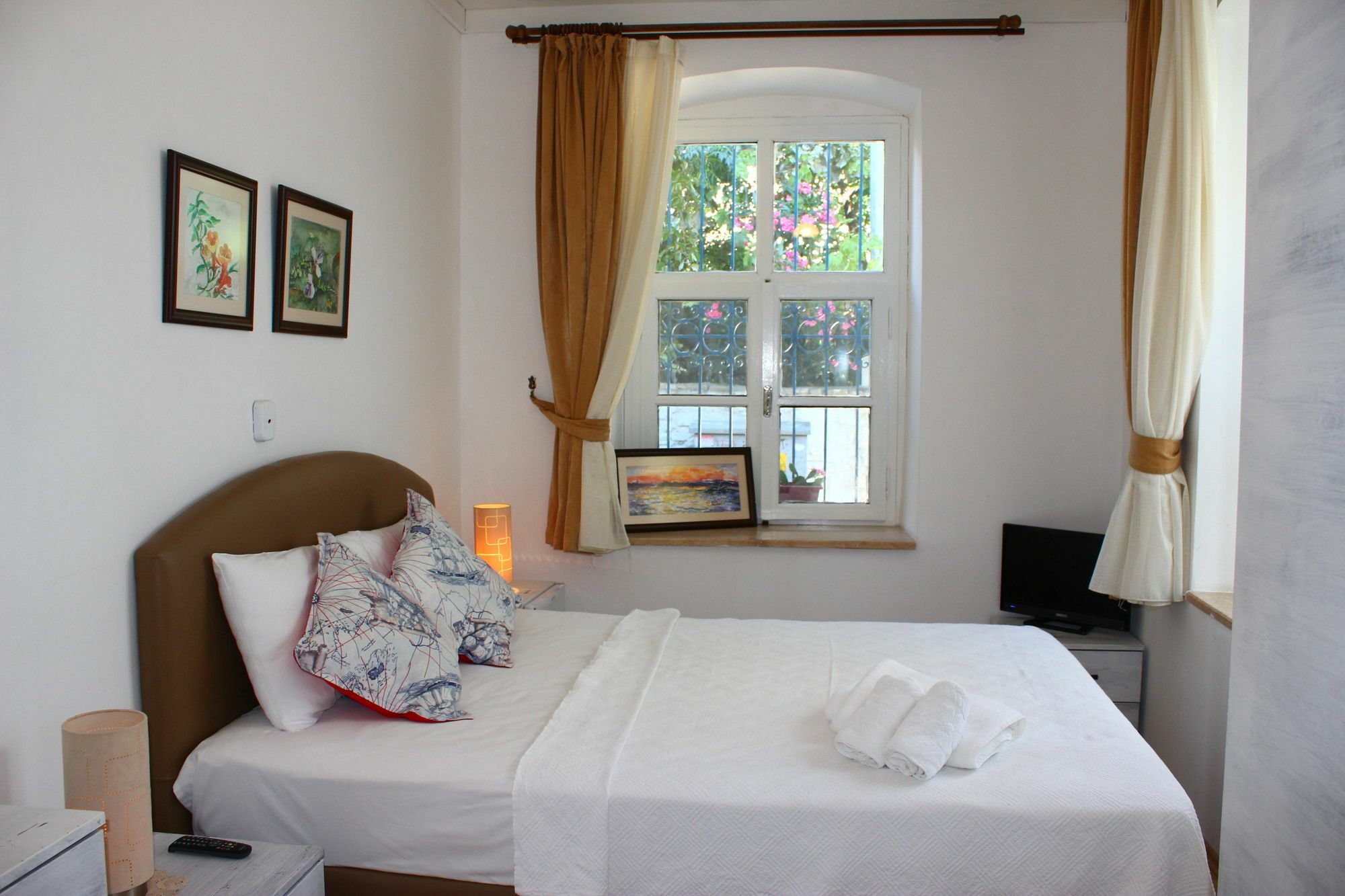 Akarsu Kalyopi Hotel Бозджаада Екстериор снимка